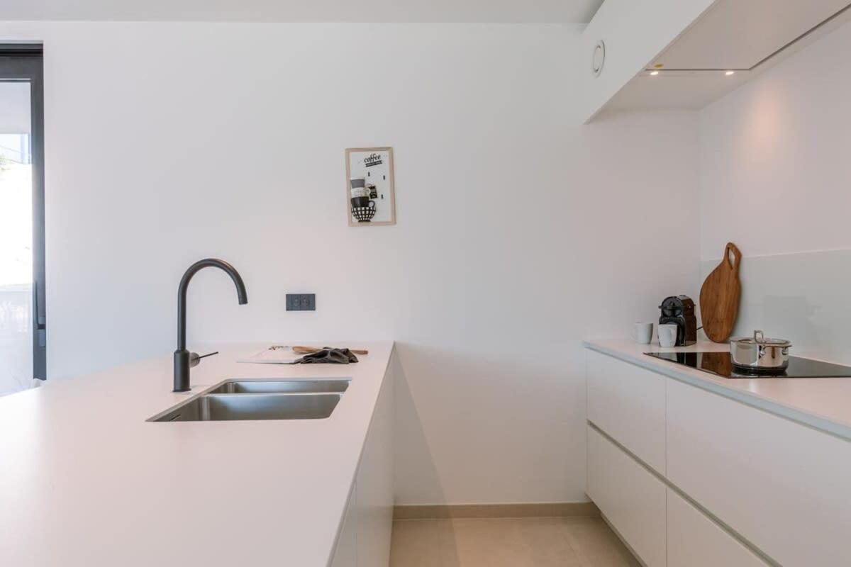 Huswell - Beautiful & Ultramodern Apartment In Oostduinkerke Koksijde Eksteriør bilde